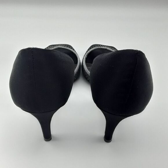 Adrianna Papell  Boutigue Gambit Black Satin Heeled Shoes Size 6M - Picture 5 of 10